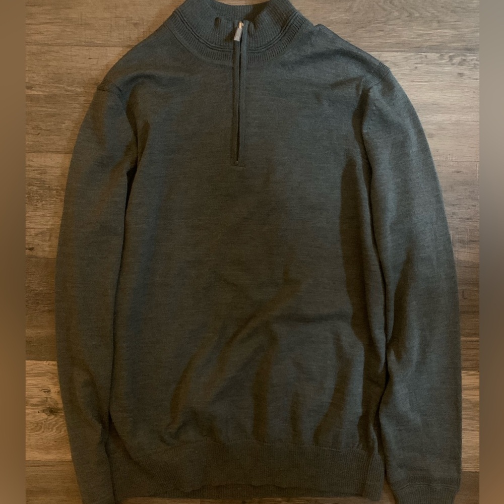 Men’s Joseph A Bank Traveler Sweater (L)